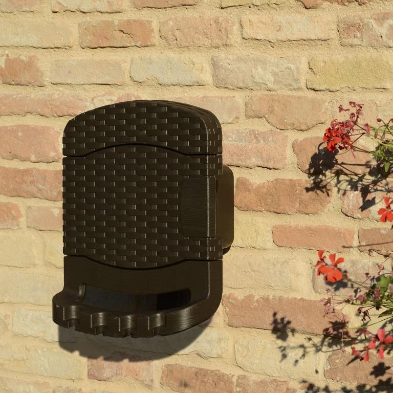 Portatubo Avvolgitubo in Resina tubò rattan da Giardino con Portaoggetti Marrone